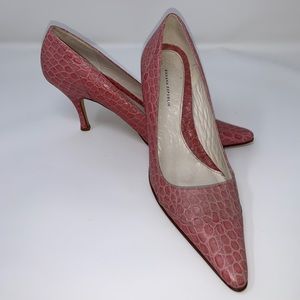 Banana Republic Dusty Pink Leather Embossed Heels